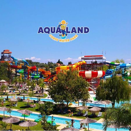Sofia'S Apart 4U Glyfada  Bagian luar foto