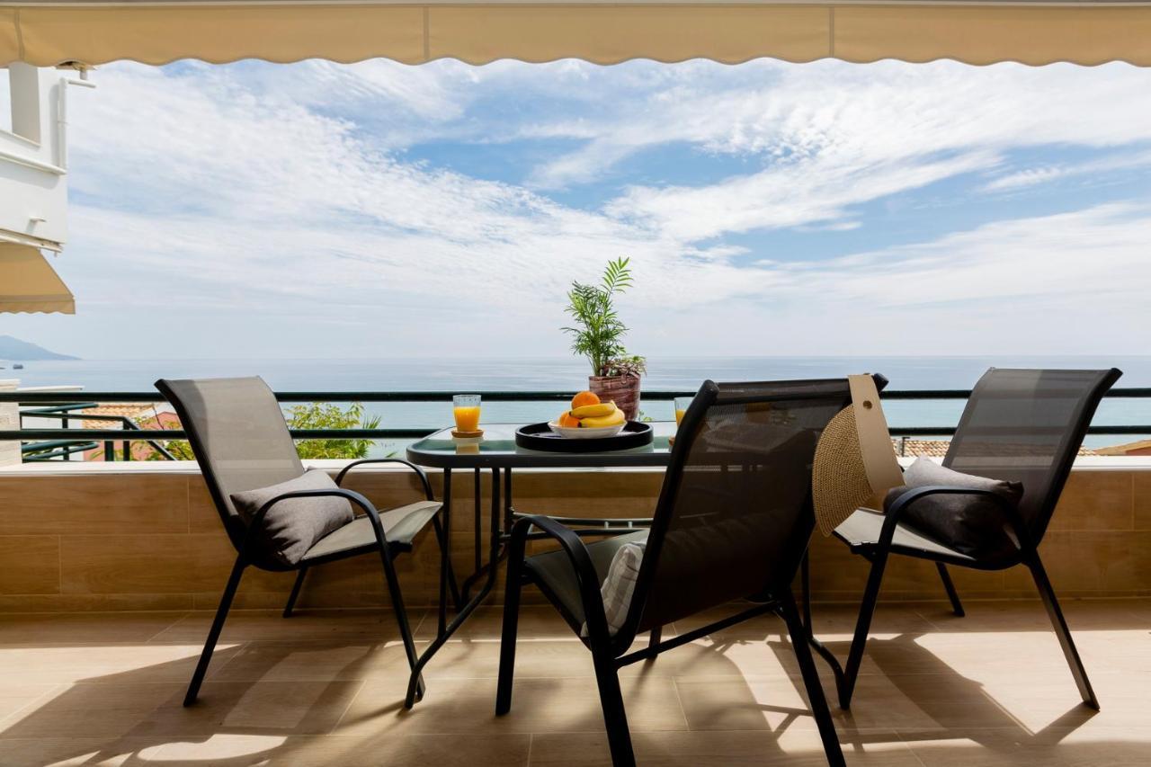 Sofia'S Apart 4U Glyfada  Bagian luar foto