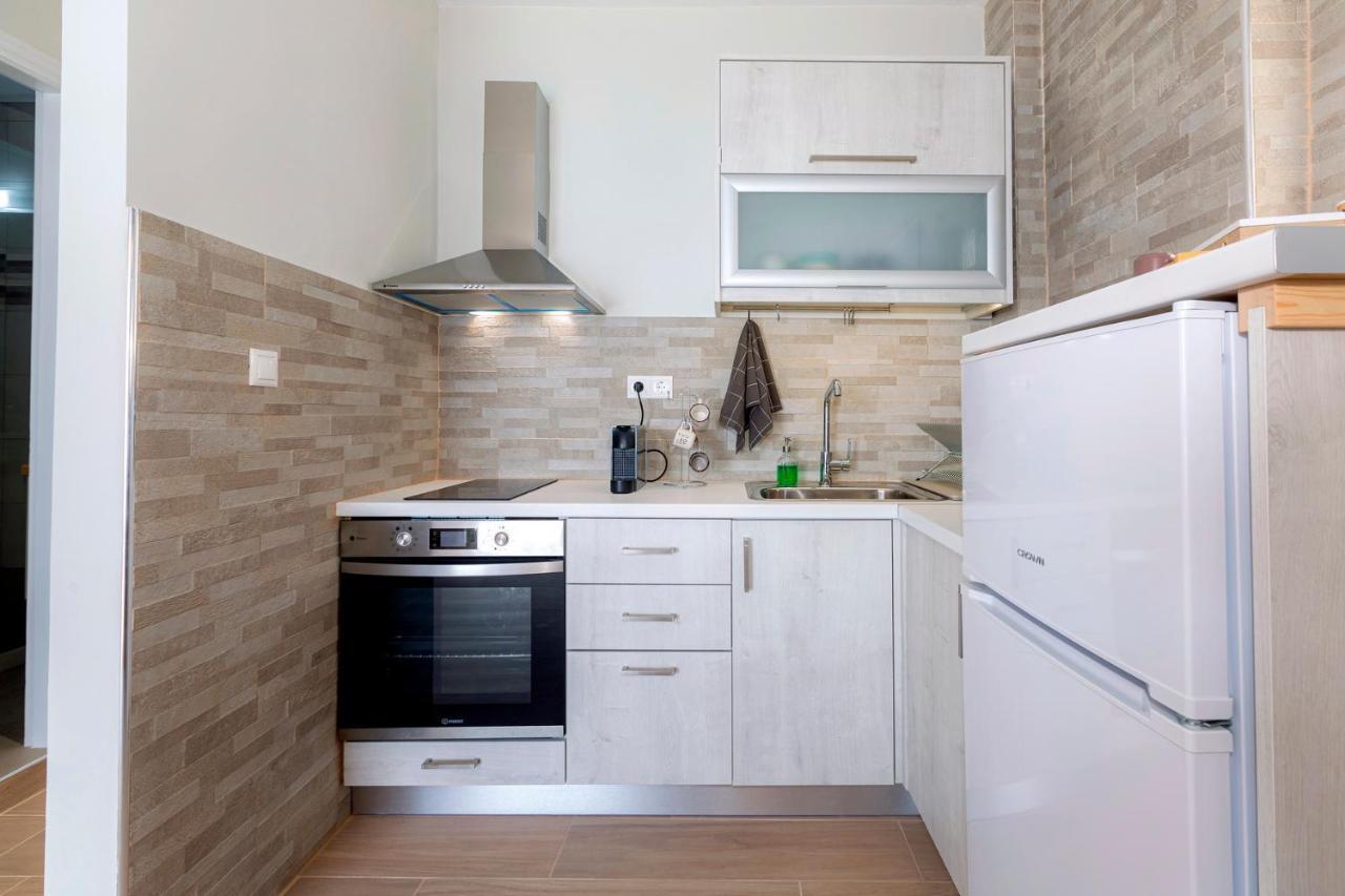 Sofia'S Apart 4U Glyfada  Bagian luar foto